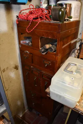 Sale Photo Thumbnail #678: 677 basement