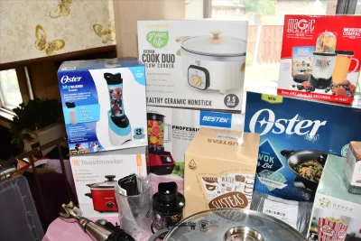 Sale Photo Thumbnail #169: 168 kitchen