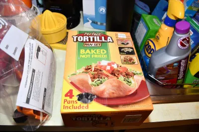 Sale Photo Thumbnail #185: 184 kitchen