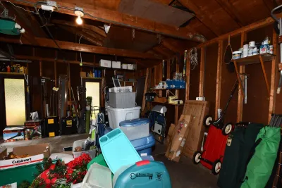 Sale Photo Thumbnail #875: 874 garage