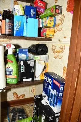 Sale Photo Thumbnail #219: 218 kitchen