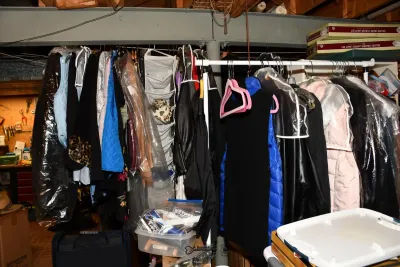 Sale Photo Thumbnail #739: 738 basement