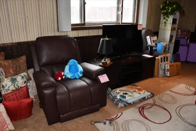 Sale Photo Thumbnail #371: 370 family room