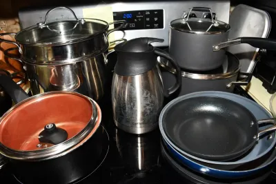 Sale Photo Thumbnail #201: 200 kitchen