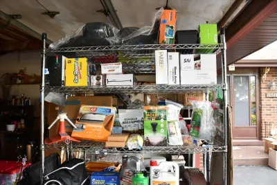 Sale Photo Thumbnail #781: 780 garage