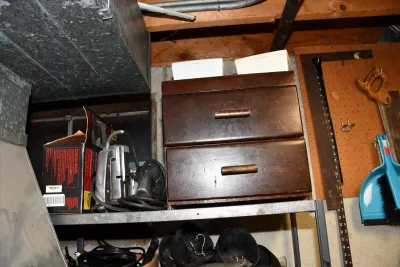 Sale Photo Thumbnail #672: 671 basement