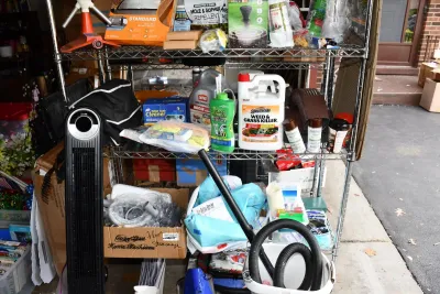 Sale Photo Thumbnail #777: 776 garage