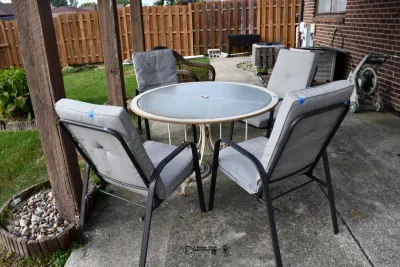 Sale Photo Thumbnail #928: 927 back yard