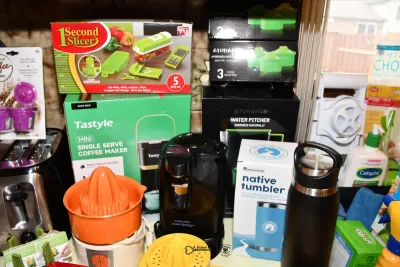 Sale Photo Thumbnail #180: 179 kitchen