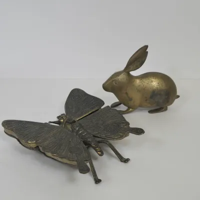 LOT 48: Vintage Mid-Century Italian Brass Butterfly Trinket Box and Brass Rabbit Figurine and Paperweight