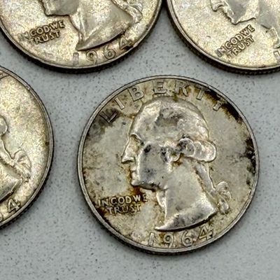 LOT 178: 1964 US Quarters ( 10 Coins) - 90 % Silver