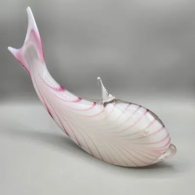 LOT 136: Damaged/Repaired Murano-style Fish and Murano Bird Figurines