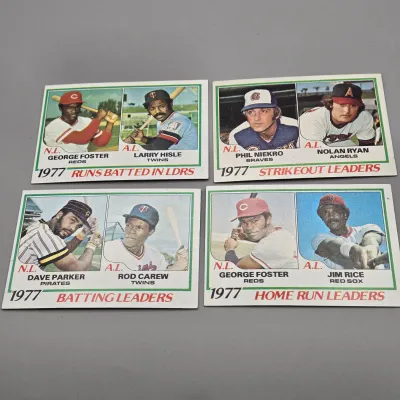 LOT 121: 1978 and 1980 Topps Baseball Cards - Eddie Murray, Paul Molitor, Reggie Jackson, Nolan Ryan and More