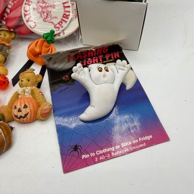 LOT 87: Collection of Holiday Pins, Earrings and More