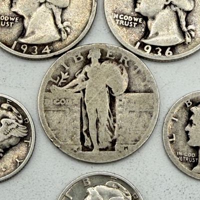LOT 170: Vintage / Antique US Coins - Standing Liberty and 1930s Washington Quarters + Mercury Dimes - 90% Silver