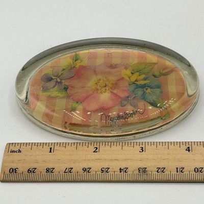 LOT 92: Four Paperweights -Joe St. Clair and More