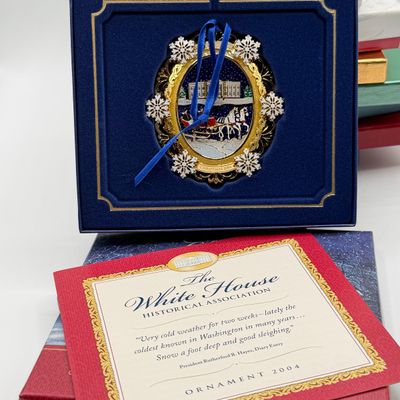 LOT 93: White House Commemorative Christmas Ornaments and More