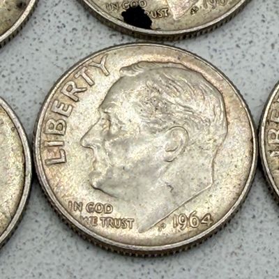 LOT 179: US Roosevelt Dimes ( 12 Coins) - 1950s, 60s - 90% Silver