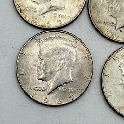 LOT 171: Kennedy Half Dollar Coins (11) - 1968 - 1969 - 40% Silver