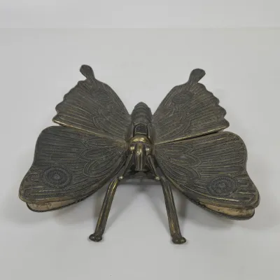 LOT 48: Vintage Mid-Century Italian Brass Butterfly Trinket Box and Brass Rabbit Figurine and Paperweight