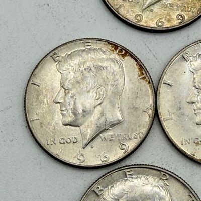 LOT 173: Kennedy Half Dollar Coins (10) 1968, 1969 - 40% Silver