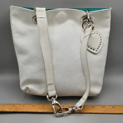 LOT 155: Tanner White Leather Shoulder Bag Made in Italy