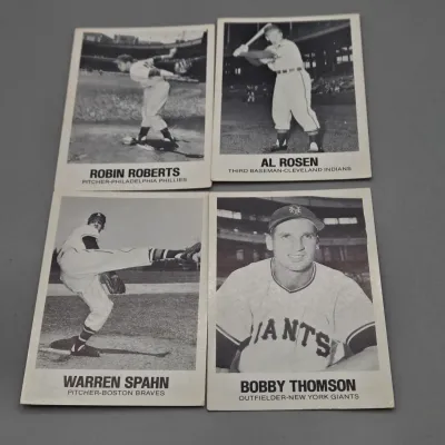LOT 80: Collection of 1977 TCMA Renata Galasso Baseball Cards