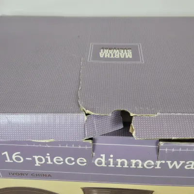 LOT 72: Martha Stewart Everyday 16-piece Dinnerware Set/ NIB