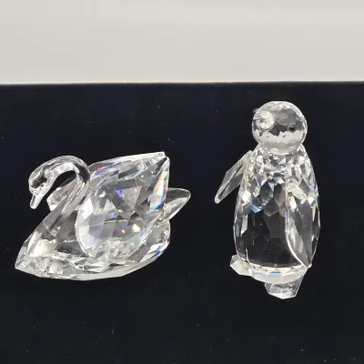 LOT 138: Damaged Vintage Swarovski Crystal Swan and Penguin Figurines