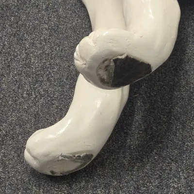 LOT 65: Vintage Large-scale White Panther Statue, Executed in a Hollywood Regency Style / 33" Tall