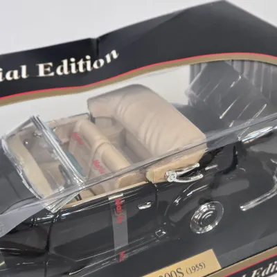 LOT 54: Maisto 1:18 Scale 1955 Mercedes-Benz 300S Die-Cast Special Edition Model and Vintage Bachmann Mini-Planes #16 Spirit of St. Louis