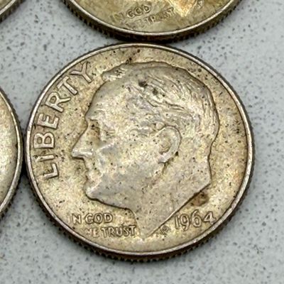 LOT 179: US Roosevelt Dimes ( 12 Coins) - 1950s, 60s - 90% Silver