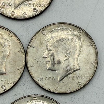 LOT 173: Kennedy Half Dollar Coins (10) 1968, 1969 - 40% Silver