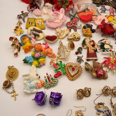 LOT 84: Big Lot of Holiday Pins, Earrings and More
