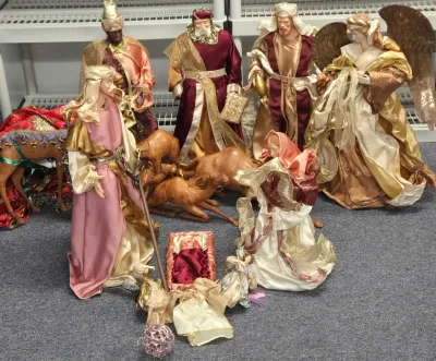 LOT 75: Vintage Dromedary Camel Figurines and Nativity Set Including 3 Kings, Mary, Joseph, Baby Jesus, and More