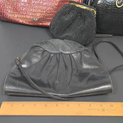 LOT 78: Collection of Purses