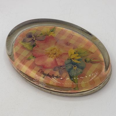 LOT 92: Four Paperweights -Joe St. Clair and More