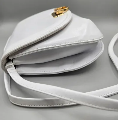 LOT 154: Frenchy of California White Leather Vintage Saddle Crossbody Bag