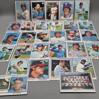 LOT 121: 1978 and 1980 Topps Baseball Cards - Eddie Murray, Paul Molitor, Reggie Jackson, Nolan Ryan and More