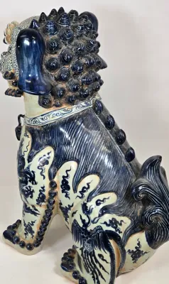 LOT 66: Large Nanking Blue and White Porcelain Chinese Foo Dog / 24" Tall
