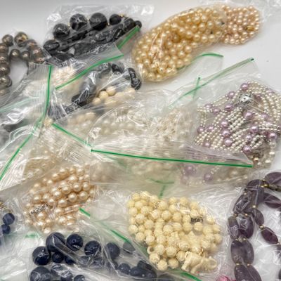 LOT 91: Big Lot of Beaded Necklaces and Craft / Repair Jewelry