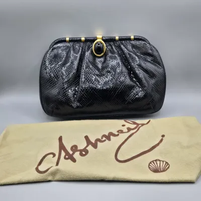LOT 151: Vintage Ashneil Black Clutch Purse