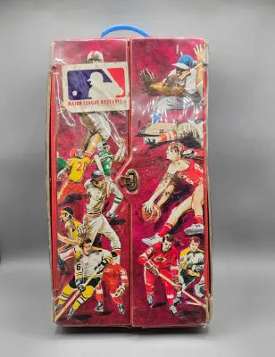 LOT 121: 1978 and 1980 Topps Baseball Cards - Eddie Murray, Paul Molitor, Reggie Jackson, Nolan Ryan and More