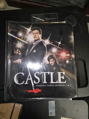 Sale Photo Thumbnail #114: Book of trading card from the tv show castle