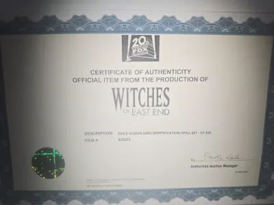 Sale Photo Thumbnail #207: S reen used prop with coa