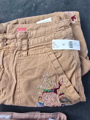 Sale Photo Thumbnail #407: Sz 30