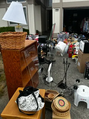 Estate sale photo