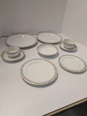 80 Pieces Of O.P. Co. Syracuse China Melrose Ivory Tableware
