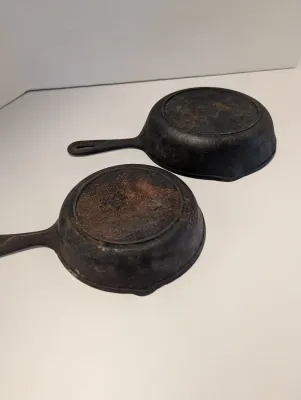 Pair Of Cast Iron Skillets - 1 Made In USA No. 5