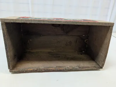 Green's "Honor Bright" Heirloom Tomato Wooden Box
